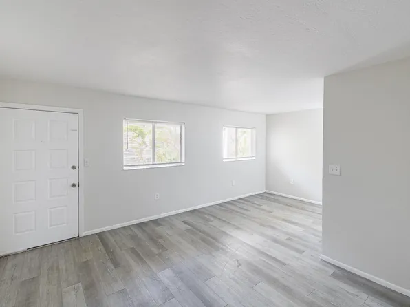 The Meridian at 2825, 2811 Central Ave, Fort Myers, FL 33901