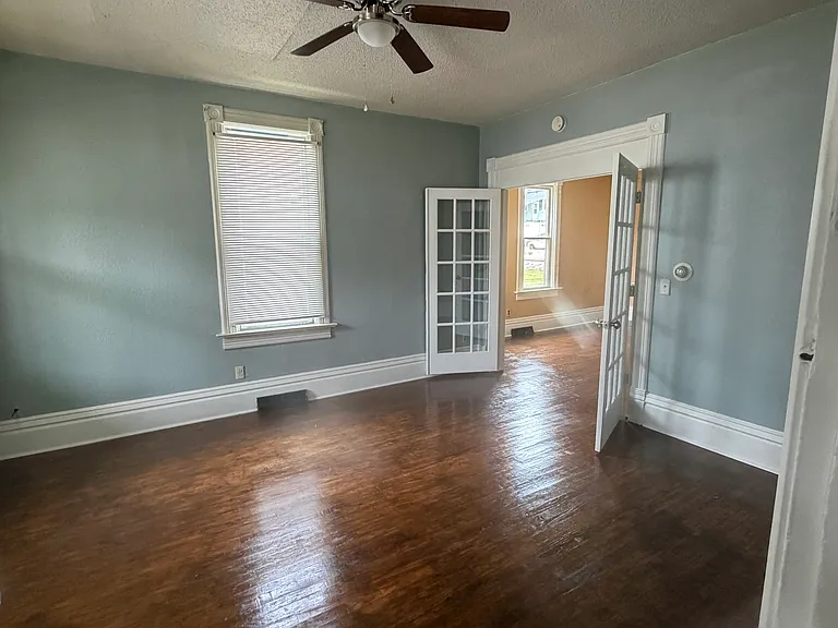 328 Kaufmann Ave — Photo 4