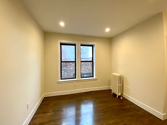 Rented by LRGNY Group, Inc. | media 19