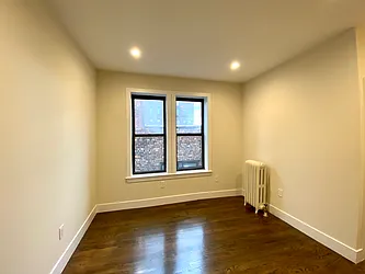 Rented by LRGNY Group, Inc.