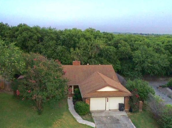 5914 Oak Country Way
