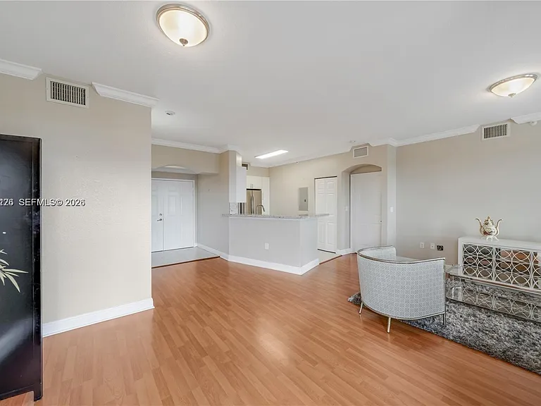 9021 SW 94th St #509 — Photo 9
