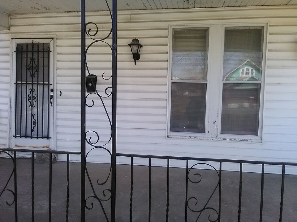 1st image of 741 Lafayette Ave