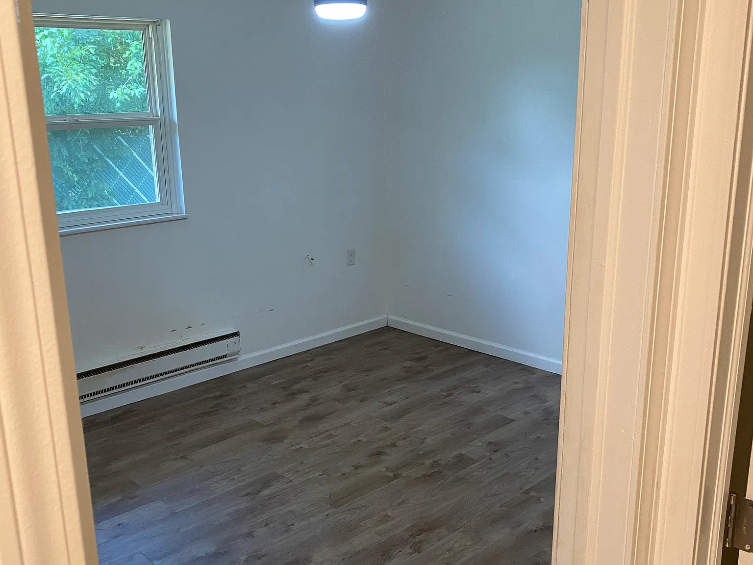 2 bed, 900 sqft, $1,100 — Photo 4