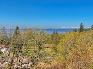 28422 16th Ave S APT 5, Federal Way, WA 98003