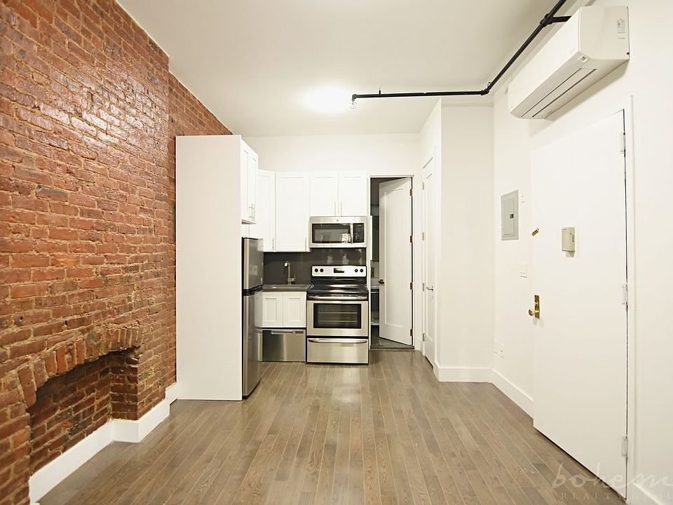 2nd image of 36 W 119th St #5A