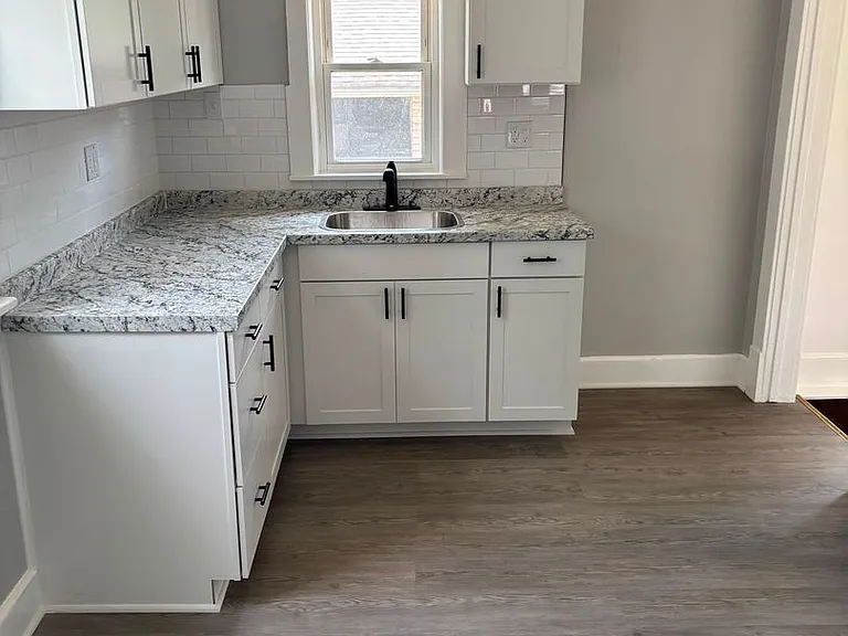 3611 Buechner Ave — Photo 3