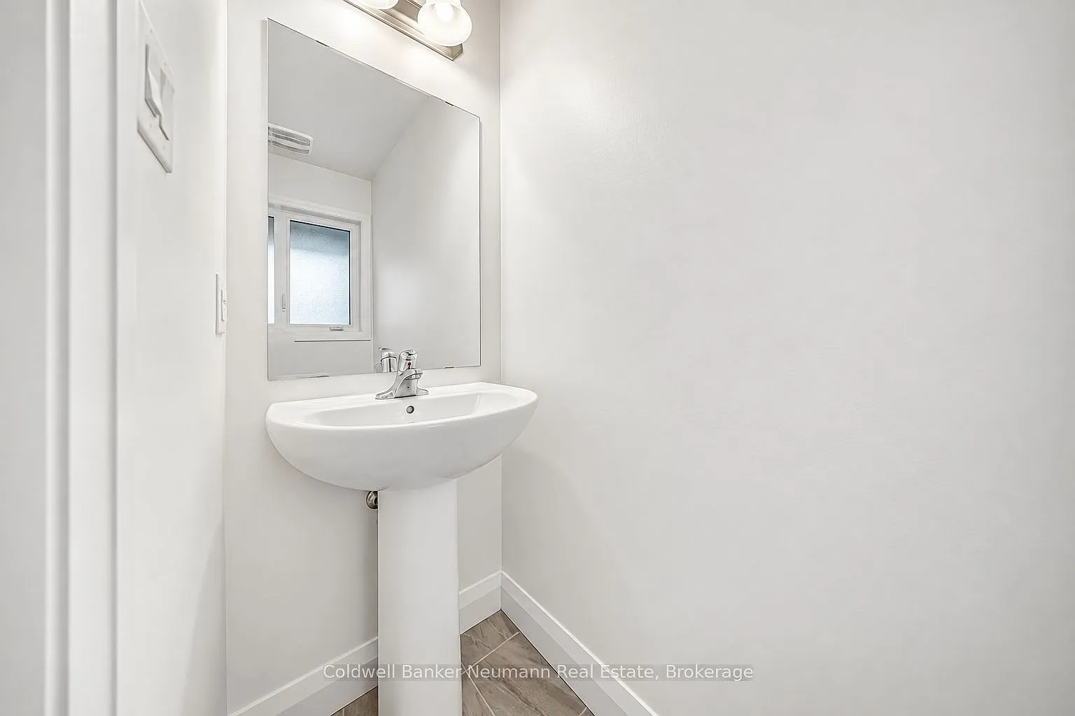4 bed, $3,500 — Photo 3