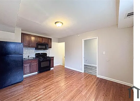 4630 Hillside Rd SE #2 — Photo 11