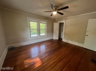 1222 W Market St, Greensboro, NC 27403