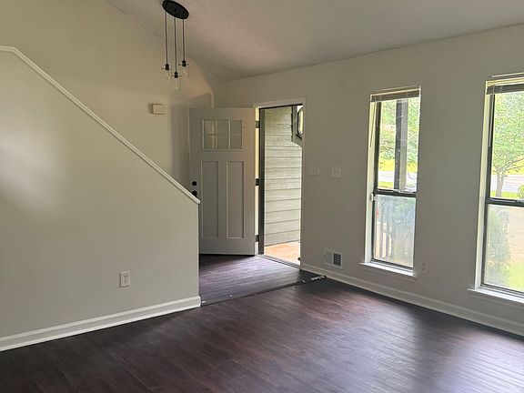 5th image of 2655 West Rd