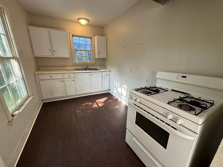 7131 Suntan St — Photo 6