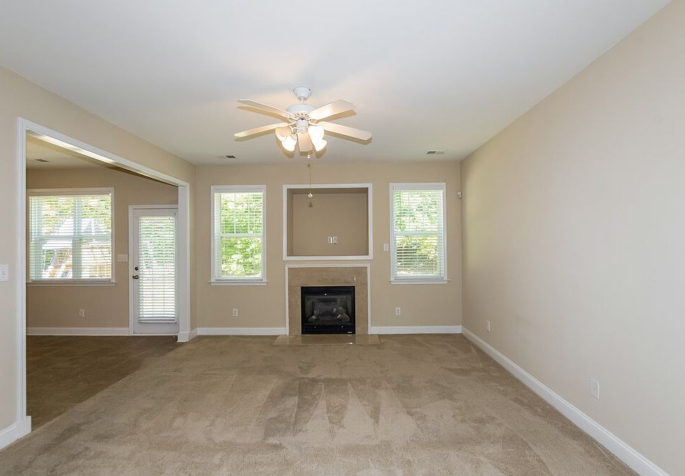 2645 Winding River Dr, Charlotte, NC 28214 | Zillow