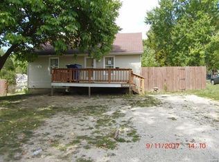 1323 Hill Rd, Festus, MO 63028