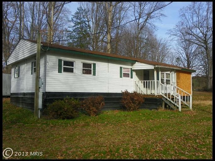 1st image of 26 Hall Ln