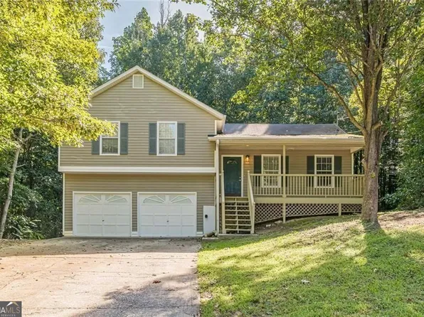 483 Thornbrooke Dr, Hiram, GA 30141