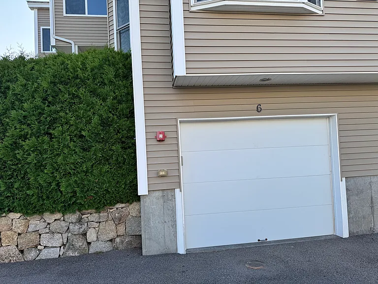 6 Queen Isabella Way — Photo 44
