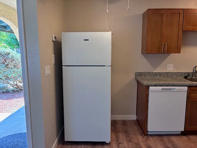 Adobe Villa Apartments — Photo 71