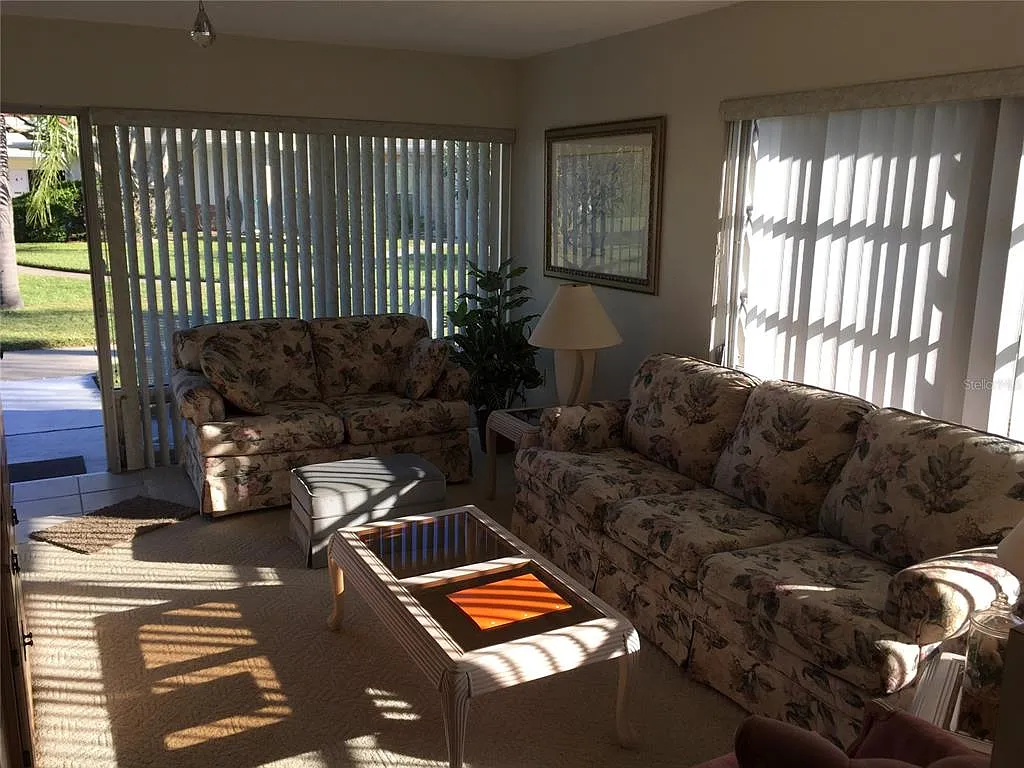4345 Tahitian Gardens Cir — Photo 4