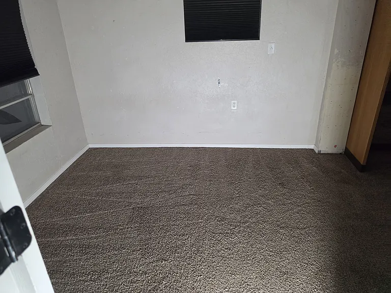 4512 SE Avalon Ave — Photo 2