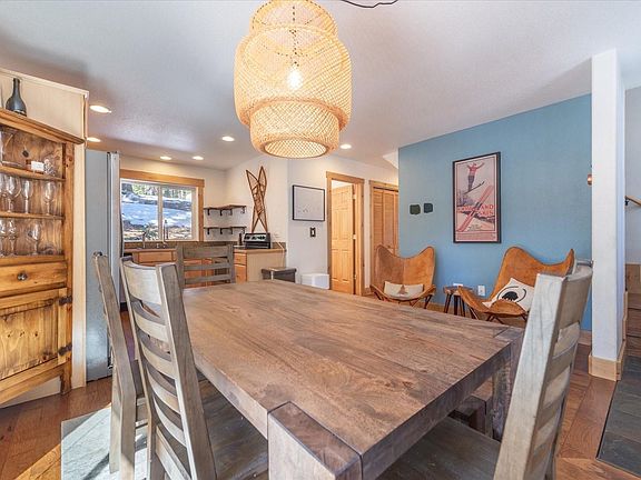 5th image of 50638 Hemlock Ct