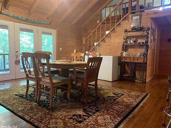 4th image of 104 Aruba Ln