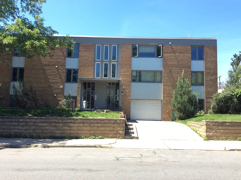 3512 Bryant Ave S #101 — Photo 1