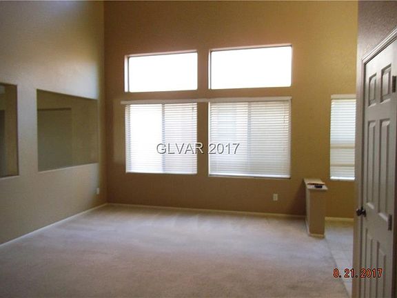 3rd image of 10023 Canyon Hills Ave