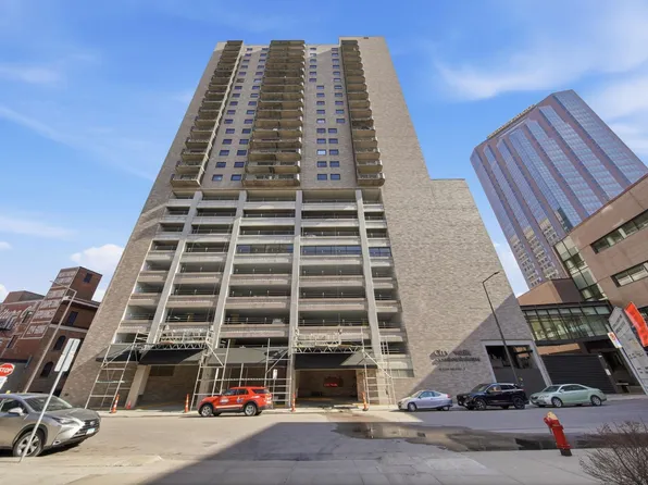 66 9th St Unit 1510, Saint Paul, MN 55101