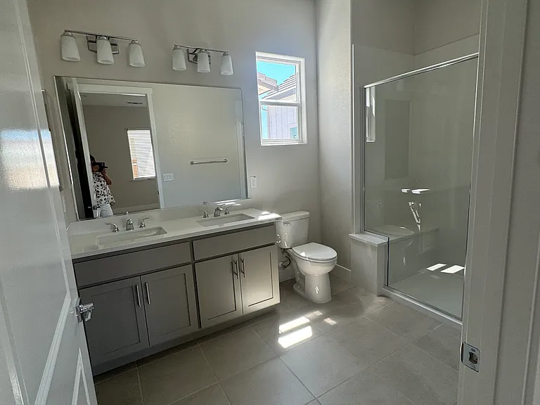 1870 Foster Ln — Photo 38