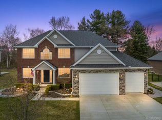 26705 Boston Dr, Chesterfield, MI 48051