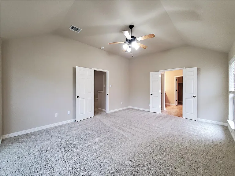 2506 Mancuso Bnd — Photo 20