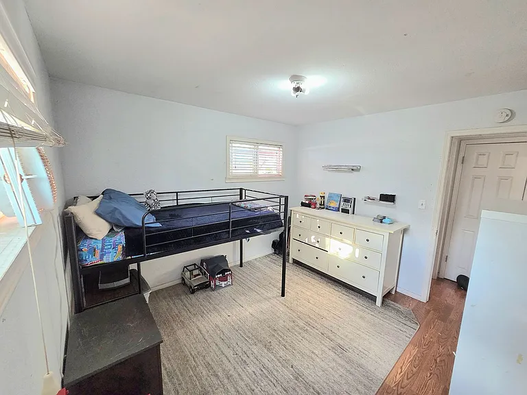 6150-52 Horton Dr — Photo 4