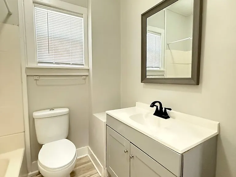 530 S 30th St — Photo 3