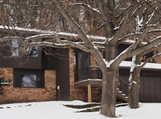 1474 Thomas Ln, Eagan, MN 55122