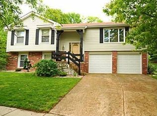 5808 Bristlecone Ct, Saint Louis, MO
