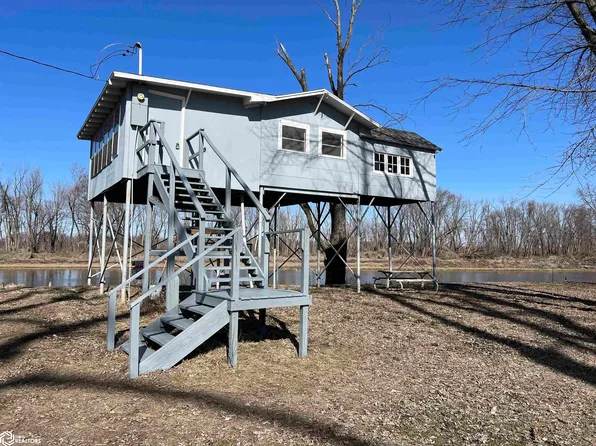 1317 River Rd, Carman, IL 61425