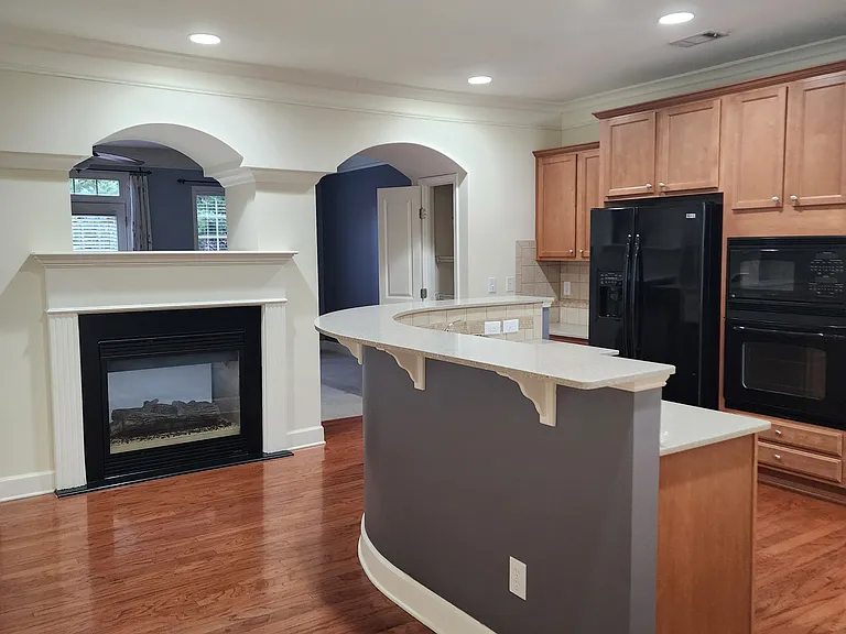 2817 Seneca Creek Ln SE #1 — Photo 5