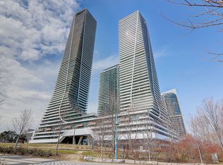 20 Shore Breeze Dr #516, Toronto, ON M8V 0C7