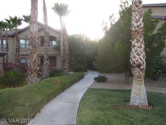 3rd image of 8250 N Grand Canyon Dr Unit 1092