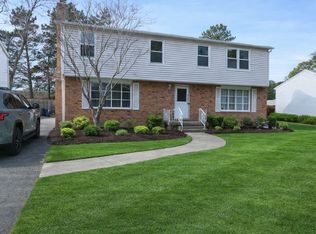 113 Fairgreen Dr #A, Buffalo, NY 14228