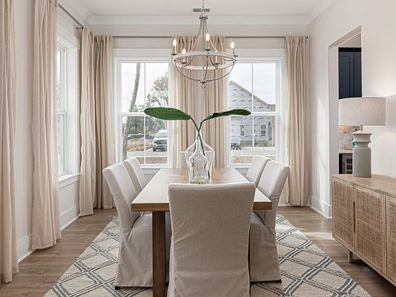 Keeneland II Dining Room