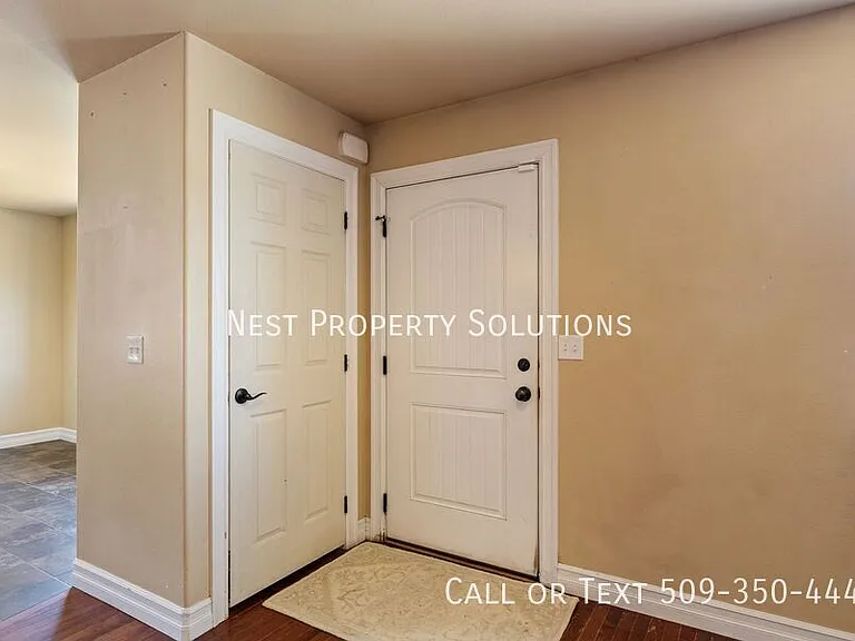 547 S Bayside St — Photo 6