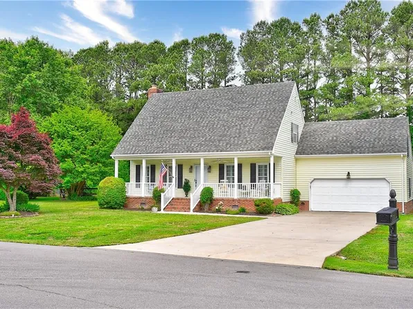 132 South St, Moyock, NC 27958