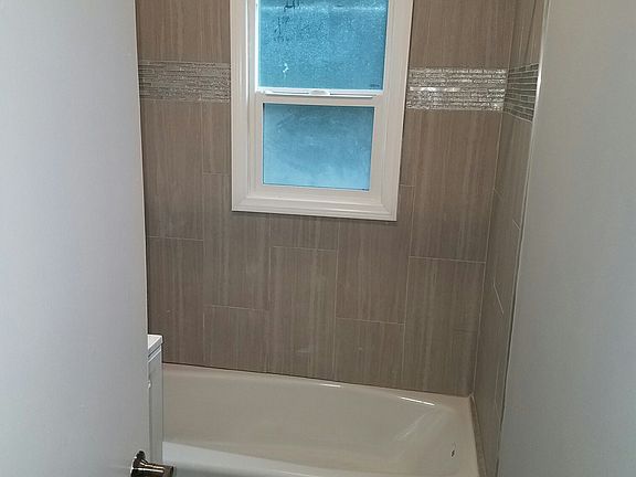 5th image of 703 E Providencia Ave APT 205