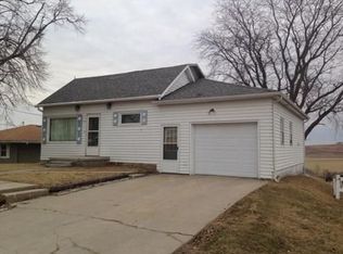 411 5th St, Neola, IA 51559