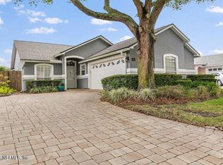 1587 Linkside Dr, Atlantic Beach, FL 32233