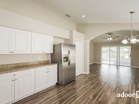 2nd image of 10511 Goldwater Ln