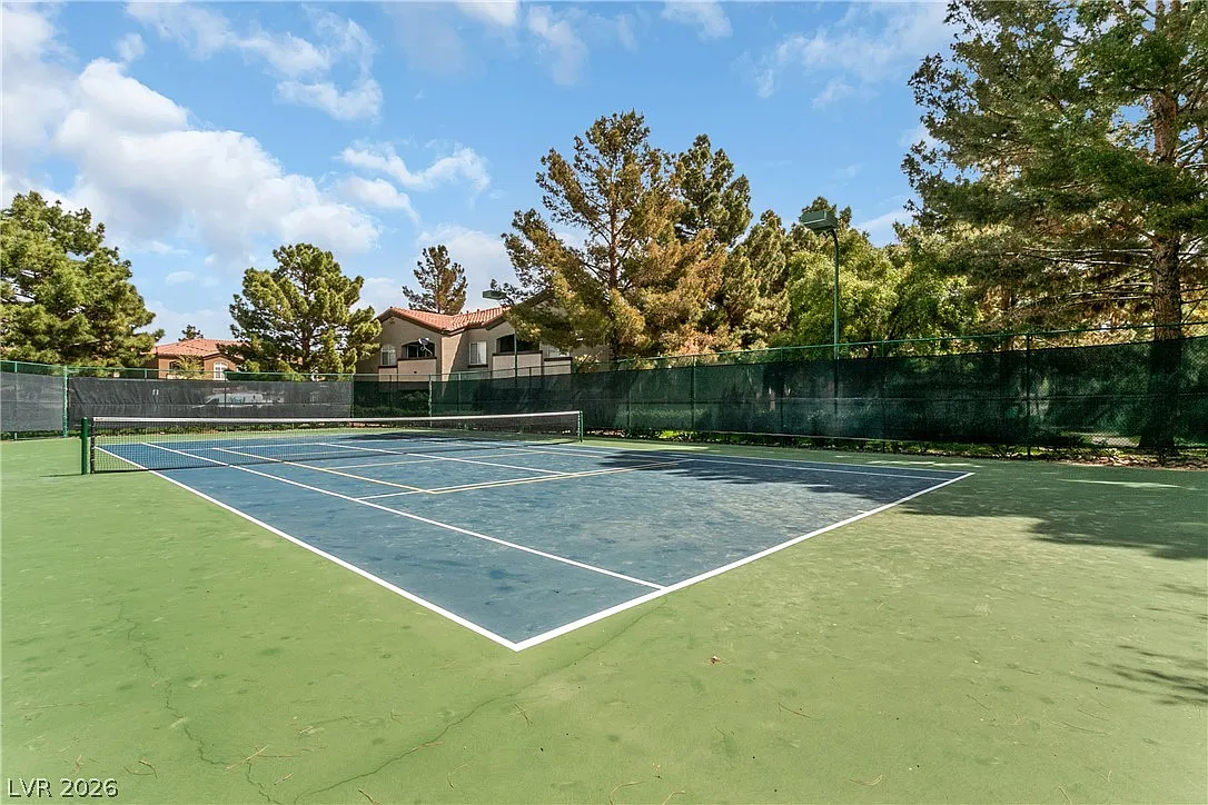 2 bed, 2.0 bath, 1131 sqft, $1,400 — Photo 1