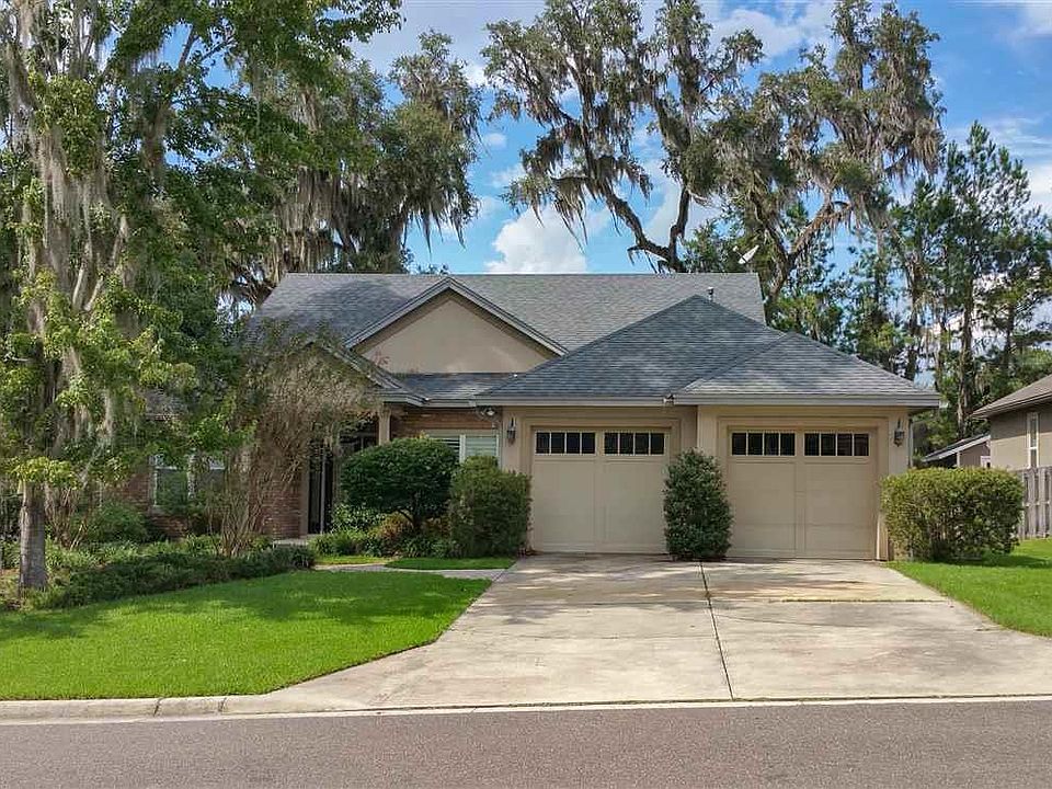 1st image of 1926 NW 111th Dr